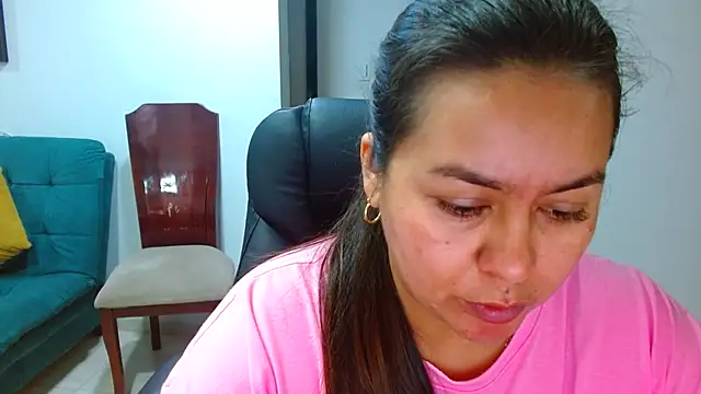 Ixchel Anaid online show from March 2026 11:48:02 AM