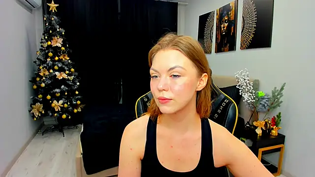 Snapshot of Strawberrye chatting on January 2026 03:23:01 AM Strawberrye online show from January 2026 03:23:01 AM