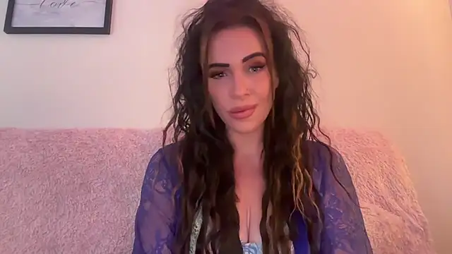 EmilyBlue online show from July 2026 06:45:02 PM