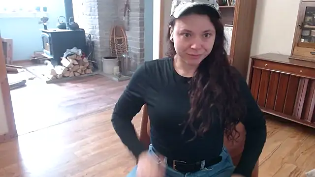 Snapshot of MarcyJones chatting on March 2025 08:37:02 PM MarcyJones online show from March 2025 08:37:02 PM