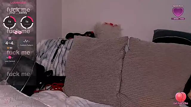 UrNaughtyGfMilf online show from March 2025 07:09:02 AM