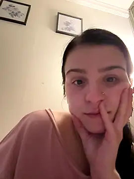 Snapshot of joeystaciee chatting on September 2025 04:35:02 AM joeystaciee online show from September 2025 04:35:02 AM