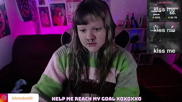 Snapshot of Bdsm_and_fries chatting on April 2026 04:09:02 PM Bdsm and fries online show from April 2026 04:09:02 PM