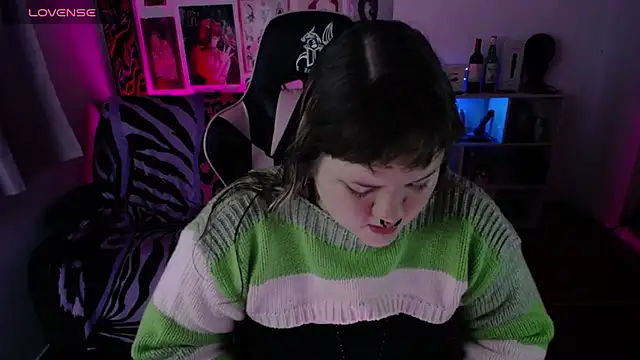 Bdsm and fries online show from July 2026 03:07:02 PM