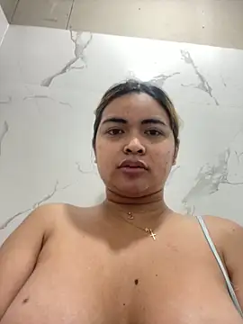 Snapshot of Bombshell_Ashy chatting on March 2025 03:05:01 PM Bombshell Ashy online show from March 2025 03:05:01 PM