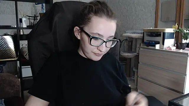 AnKey Rayah online show from December 2024 06:26:02 PM