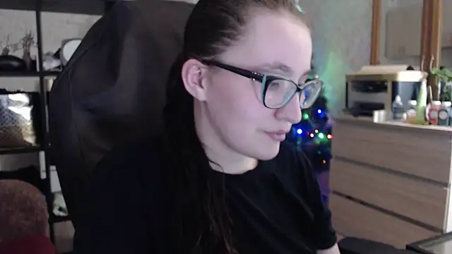 AnKey Rayah online show from February 2025 03:59:02 PM