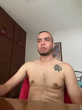 Snapshot of Andres_814 chatting on April 2026 03:24:01 PM Andres 814 online show from April 2026 03:24:01 PM