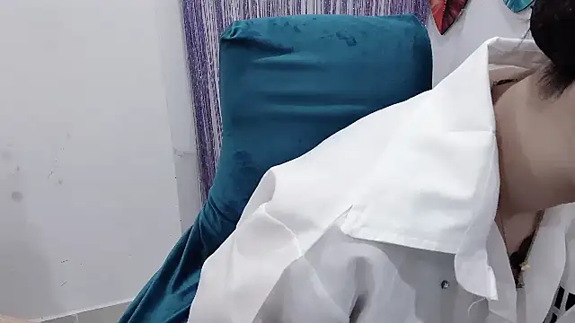 Snapshot of Aminababiew chatting on April 2026 01:20:02 AM Aminababiew online show from April 2026 01:20:02 AM