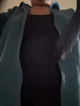 Snapshot of simona60 chatting on December 2024 01:55:01 PM simona60 online show from December 2024 01:55:01 PM