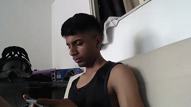 Snapshot of stevenosori chatting on May 2026 01:21:02 PM stevenosori online show from May 2026 01:21:02 PM