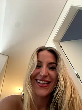 Snapshot of jasminesummer chatting on October 2025 07:36:02 PM jasminesummer online show from October 2025 07:36:02 PM