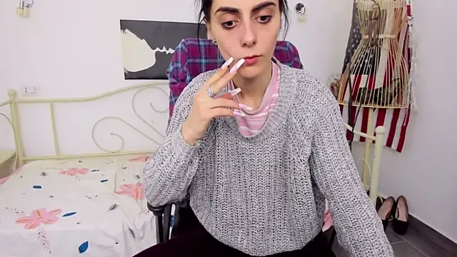 Snapshot of jessystarr chatting on February 2025 06:48:01 PM jessystarr online show from February 2025 06:48:01 PM