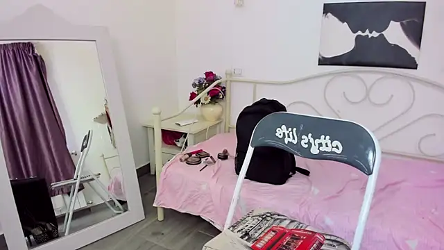 Snapshot of jessystarr chatting on March 2025 02:08:02 PM jessystarr online show from March 2025 02:08:02 PM