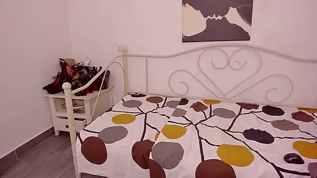 Snapshot of jessystarr chatting on October 2025 02:47:02 PM jessystarr online show from October 2025 02:47:02 PM