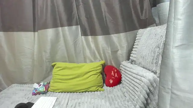 Snapshot of jessystarr chatting on November 2025 07:35:01 PM jessystarr online show from November 2025 07:35:01 PM