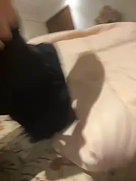 Snapshot of miaoberoi chatting on December 2024 04:18:01 PM miaoberoi online show from December 2024 04:18:01 PM