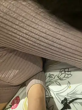 Snapshot of miaoberoi chatting on December 2024 11:18:02 AM miaoberoi online show from December 2024 11:18:02 AM