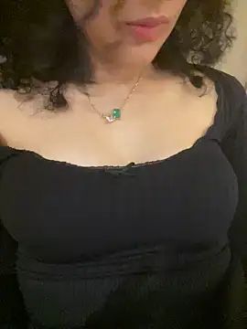 Snapshot of miaoberoi chatting on December 2024 12:54:02 PM miaoberoi online show from December 2024 12:54:02 PM