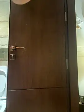 Snapshot of miaoberoi chatting on January 2025 12:52:01 PM miaoberoi online show from January 2025 12:52:01 PM