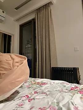 Snapshot of miaoberoi chatting on February 2025 07:15:02 PM miaoberoi online show from February 2025 07:15:02 PM