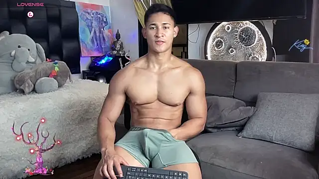 BenjaminCooperk online show from May 2026 12:30:02 AM