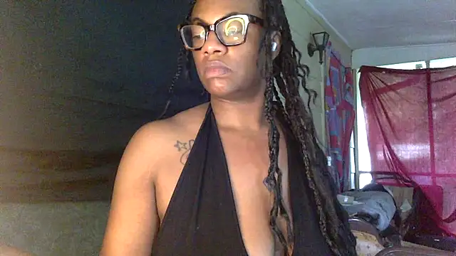 Snapshot of AlexaTheSlut chatting on June 2026 10:08:01 PM AlexaTheSlut online show from June 2026 10:08:01 PM