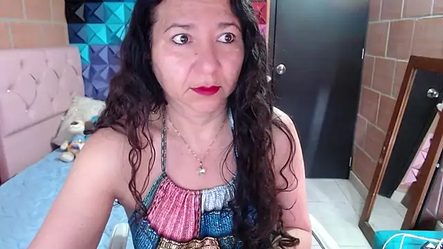 katifoxx online show from February 2025 12:52:02 PM