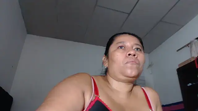 Snapshot of adrixxx38 chatting on November 2025 02:06:02 PM adrixxx38 online show from November 2025 02:06:02 PM