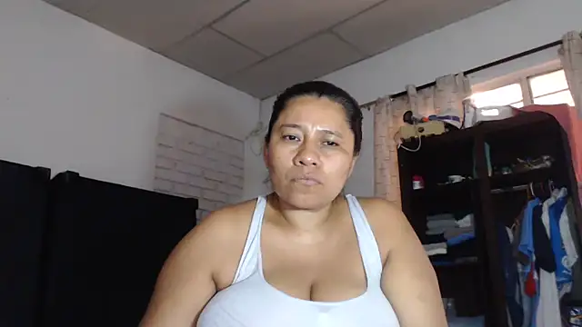 Snapshot of adrixxx38 chatting on February 2026 09:54:01 PM adrixxx38 online show from February 2026 09:54:01 PM