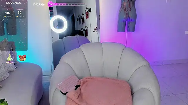 Snapshot of Angel_Peach chatting on December 2024 01:44:01 PM Angel Peach online show from December 2024 01:44:01 PM