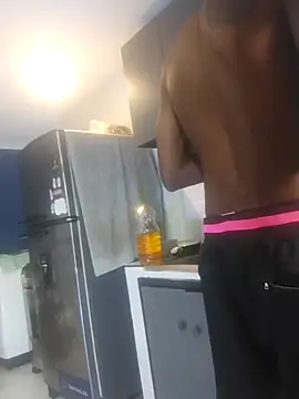 Snapshot of Benhtenblak chatting on October 2025 09:45:02 PM Benhtenblak online show from October 2025 09:45:02 PM