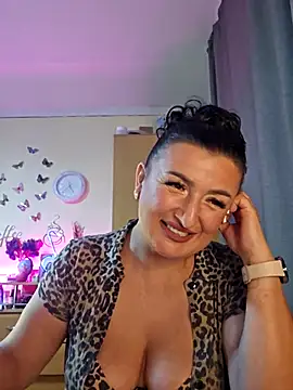 Hotangel75 online show from September 2025 08:25:01 AM