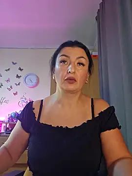 Hotangel75 online show from October 2025 06:28:01 AM