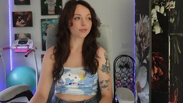 Snapshot of makiyahbelle chatting on January 2025 05:33:01 AM makiyahbelle online show from January 2025 05:33:01 AM