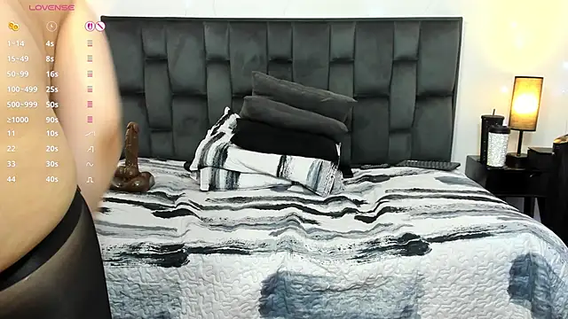 MartinaMadisson online show from February 2026 02:09:02 AM