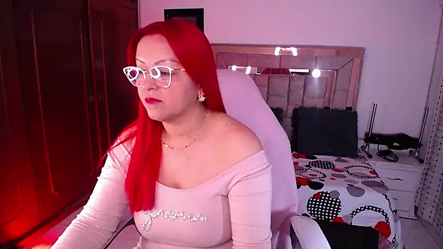 salomecastro  online show from November 2025 02:55:02 AM