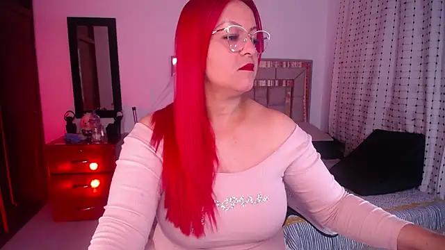Snapshot of salomecastro_ chatting on February 2026 03:43:01 AM salomecastro online show from February 2026 03:43:01 AM