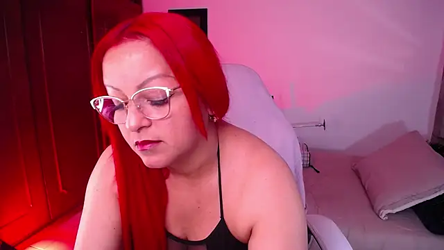 Snapshot of salomecastro_ chatting on March 2026 03:22:02 AM salomecastro online show from March 2026 03:22:02 AM