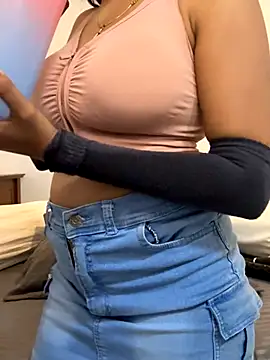 angelwavy online show from September 2025 12:36:02 AM