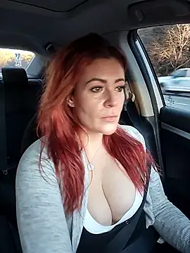 HollyTattoo online show from January 2026 01:38:02 PM