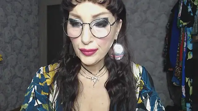 Aziza1 online show from December 2025 01:28:01 PM