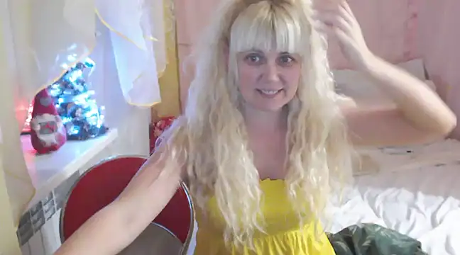 Snapshot of SunnySylvia chatting on December 2024 05:26:01 PM SunnySylvia online show from December 2024 05:26:01 PM