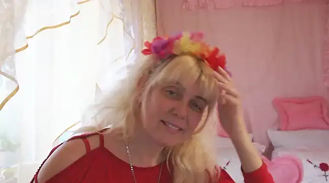 Snapshot of SunnySylvia chatting on February 2025 05:39:02 PM SunnySylvia online show from February 2025 05:39:02 PM