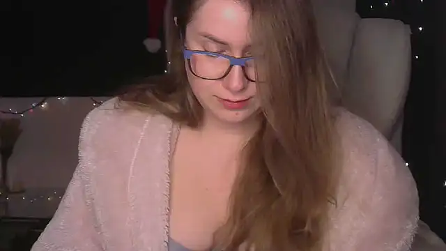 SeasonalSomeone online show from January 2026 11:42:02 PM