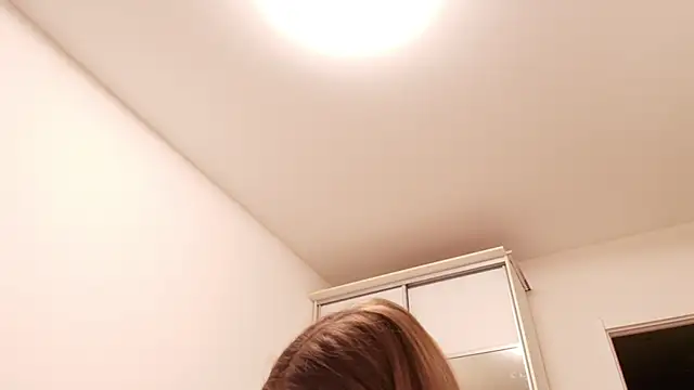 Snapshot of Eziliz chatting on March 2026 07:28:01 PM Eziliz online show from March 2026 07:28:01 PM