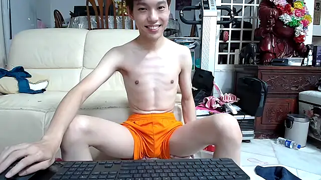 Snapshot of andrewooi chatting on December 2024 06:35:01 PM andrewooi online show from December 2024 06:35:01 PM