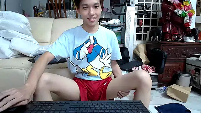 Snapshot of andrewooi chatting on December 2024 09:21:01 AM andrewooi online show from December 2024 09:21:01 AM