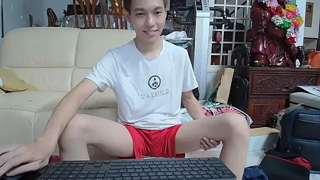 Snapshot of andrewooi chatting on January 2025 03:30:02 PM andrewooi online show from January 2025 03:30:02 PM