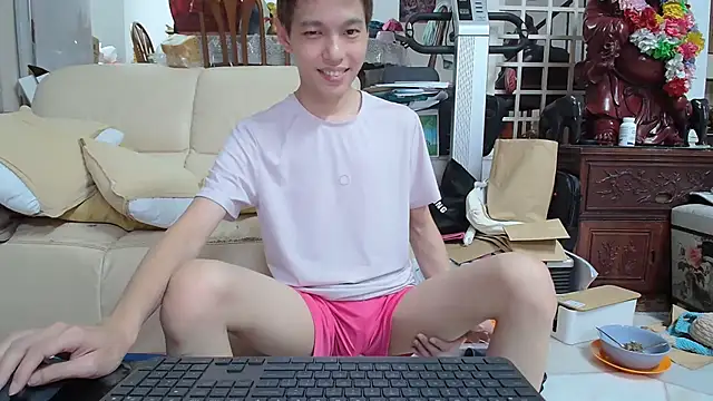 Snapshot of andrewooi chatting on February 2025 11:44:02 AM andrewooi online show from February 2025 11:44:02 AM